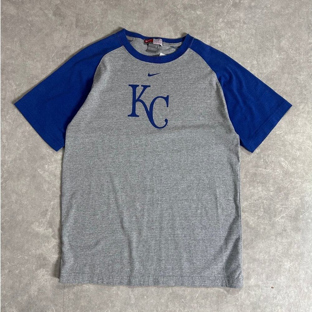 2000s vintage Kansas City Royals Logo Blue Sleeves Gray T Shirt -L